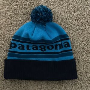 Patagonia Powder Town Pom Beanie